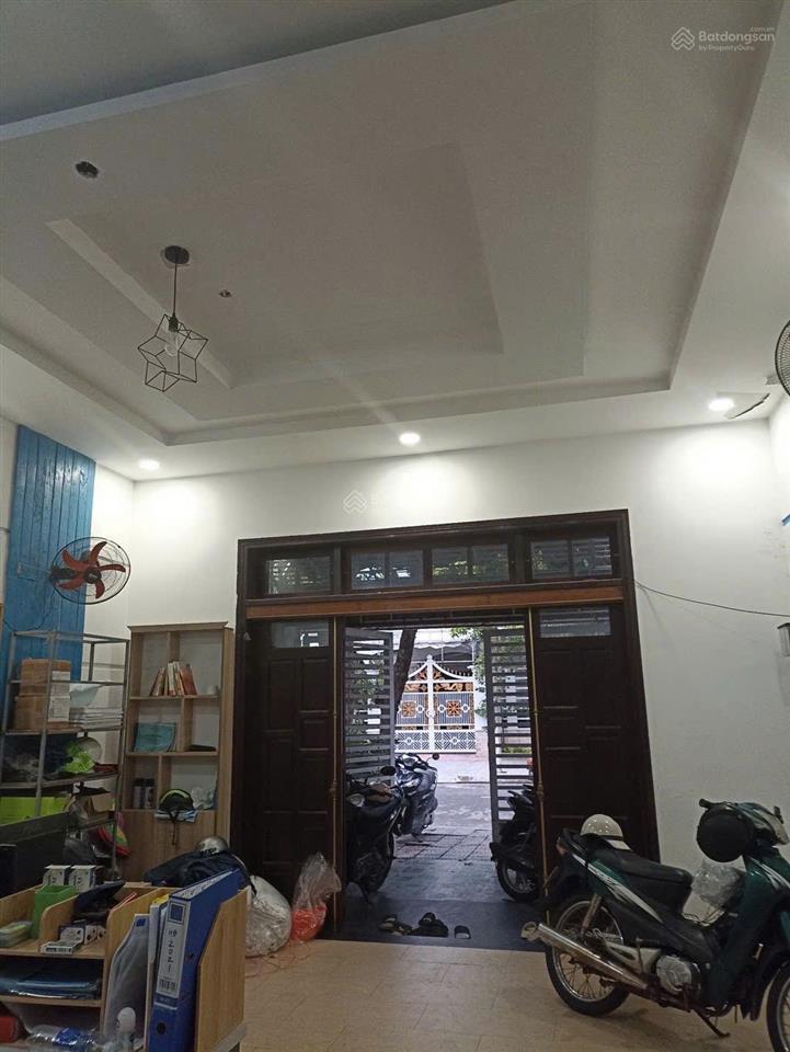 Bán nhà 3 tầng đường đỗ huy uyển đối diện vincom sông hàn, cách biển mỹ khê chỉ hơn 500m  giá tốt