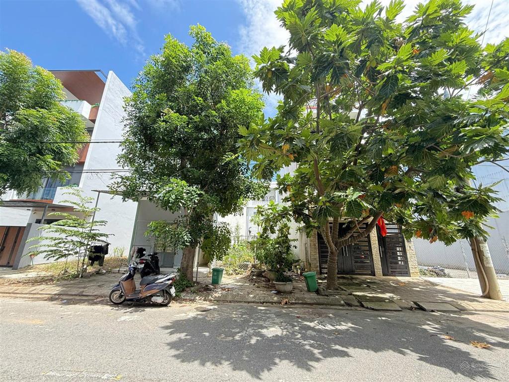 Bán nhanh lô đất đẹp trương công hy 105m² sát sông khu nam việt á  giá rẻ