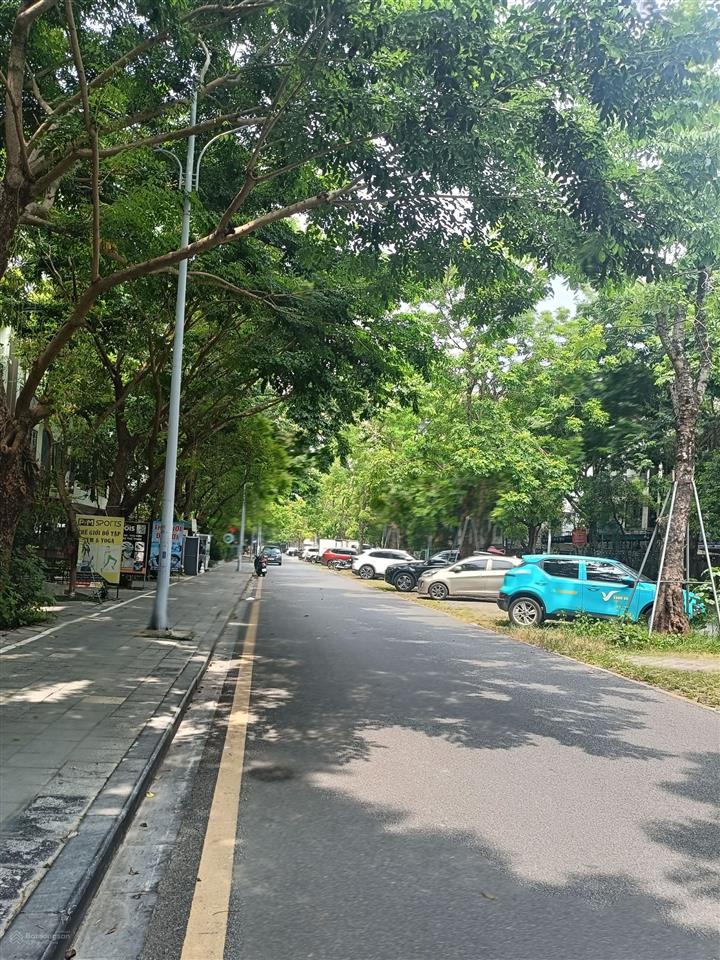 200 m² căn góc 40 tỷ nam chuyên căn ecopark