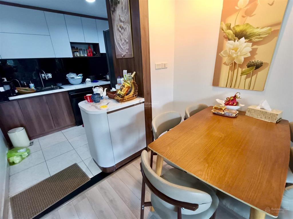 Cực tốt đẹp. bán 92m 3n2wc rừng cọ giá chỉ 4,38 tỷ bao phí. chủ thiện chí