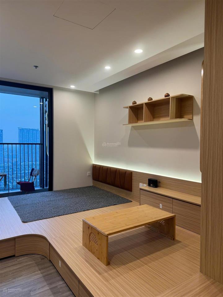 Dòng tiền 3,2%. bán studio sky forest residences ecopark view đảo đẹp 2.4 tỷ bao phí