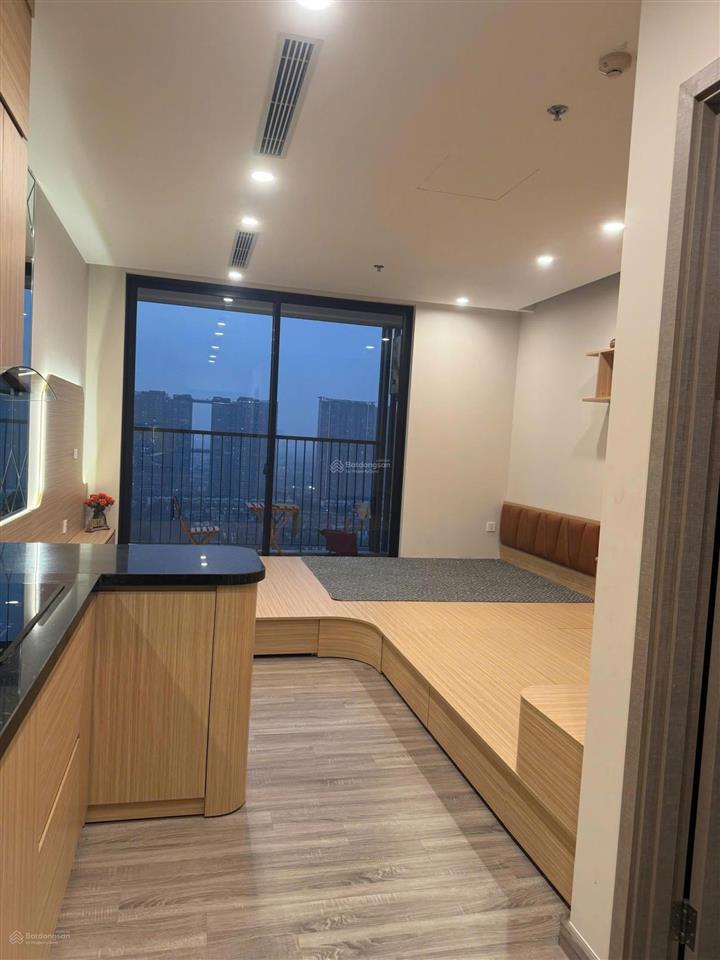 Dòng tiền 3,2%. bán studio sky forest residences ecopark view đảo đẹp 2.4 tỷ bao phí
