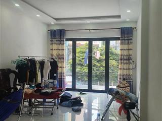 Nhà mặt tiền tại cư xá ra đa gần khu ẩm thực, dt 4x20m trệt 3 lầu. giá 11.5tỷ thương lượng