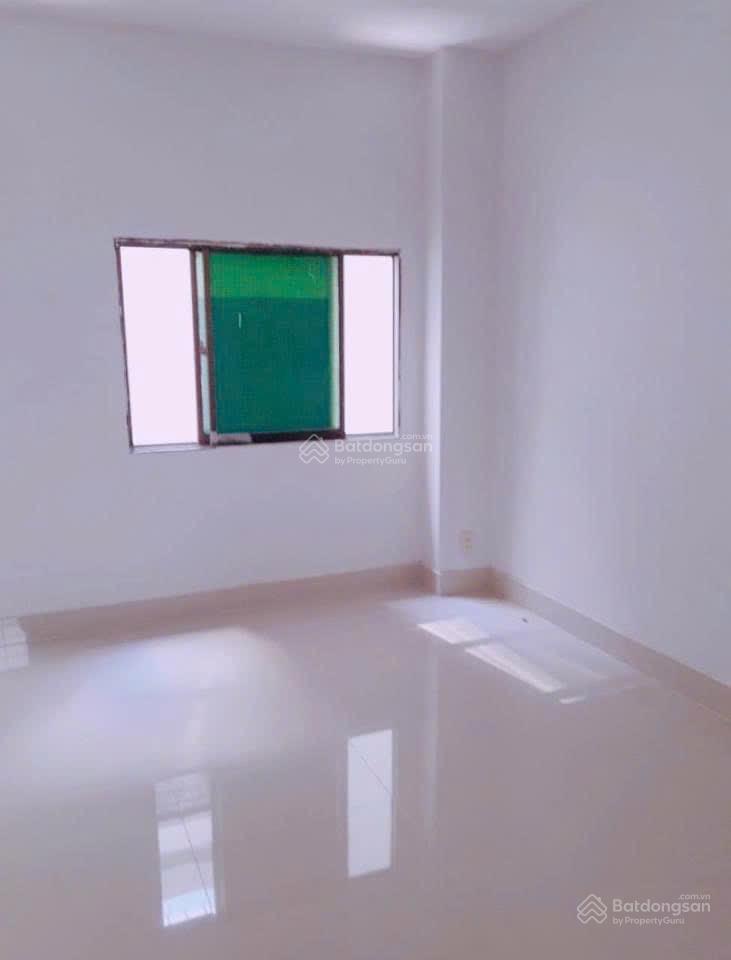 Nhà mặt tiền bùi hữu diện, dt 3.85 x 18.2m nở hậu 4m. trệt 2 lầu. gần chợ  aeon mall. giá 8.4tỷ