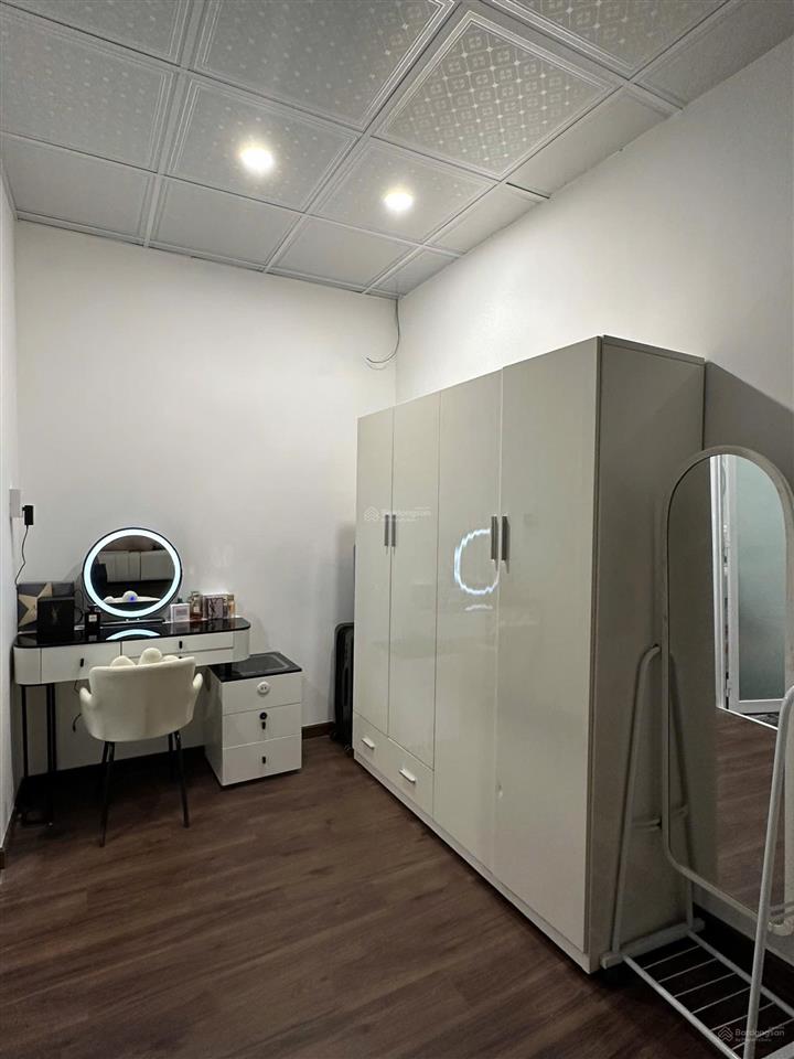 Nhà hxh kinh dương vương cách mặt tiền chỉ 30m, dt 6x13.5m trệt 1 lầu, giá 7.2tỷ thương lượng