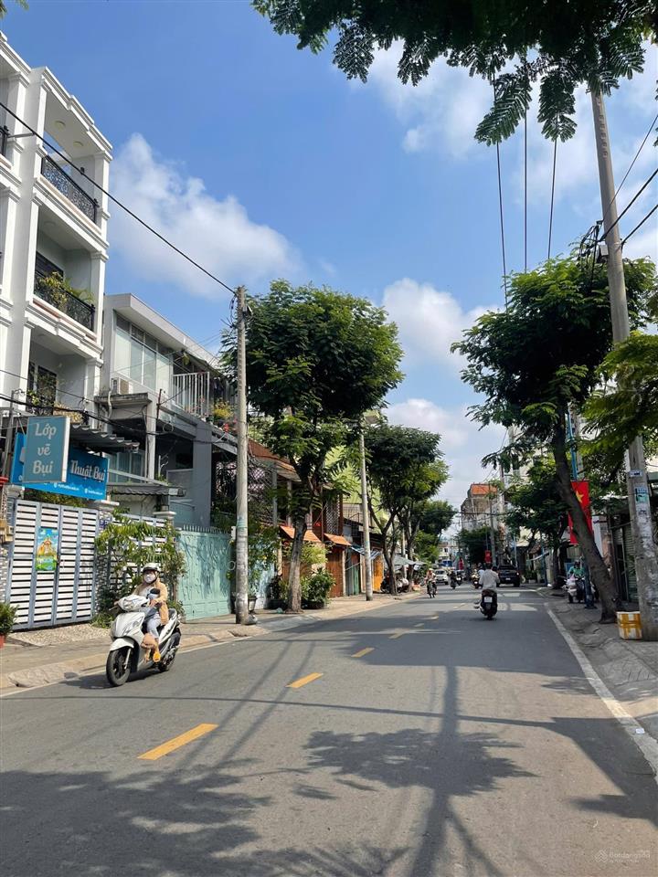 Mặt tiền kinh doanh hoàng lê kha, dt 5.5 x 11.5m trệt 1 lầu. kinh doanh đa ngành nghề giá 9.9tỷ