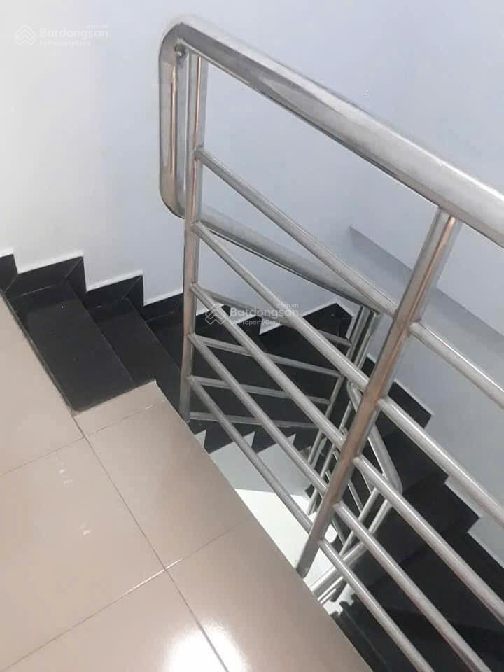 Nhà hxh 1051 hậu giang, dt 3x11m trệt 1 lầu đang có hđt lâu dài. giá chỉ 3tỷ750