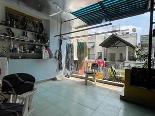 Chủ cần bán để định cư nước ngoài, nhà khu tên lửa dt 4.5 x 15m, trệt 2 lầu mới. giá 7.6tỷ tl