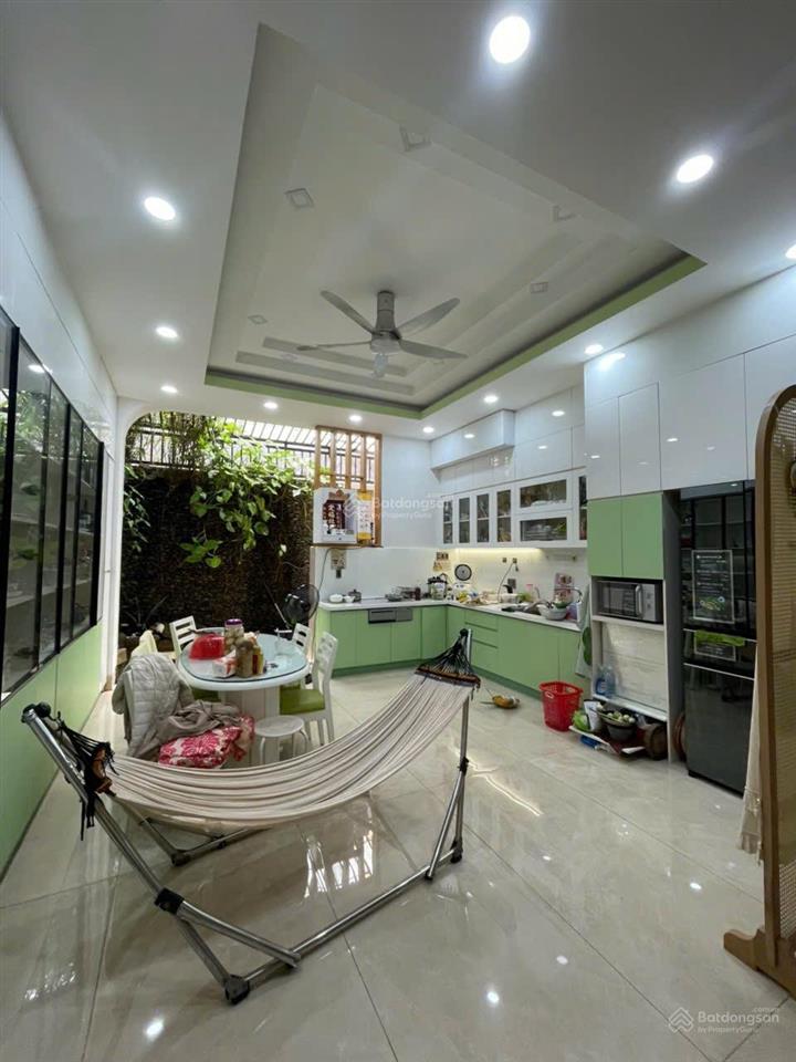 Nhà khu dân cư tên lửa, dt 5x19m thiết kế hiện đại nhà mới vào ở liền. giá 12tỷ5 thương lượng