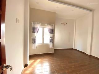 Nhà mặt tiền khu tên lửa, 4.5 x 15m trệt 2 lầu đúc kiên cố. giá 7.5tỷ có thương lượng