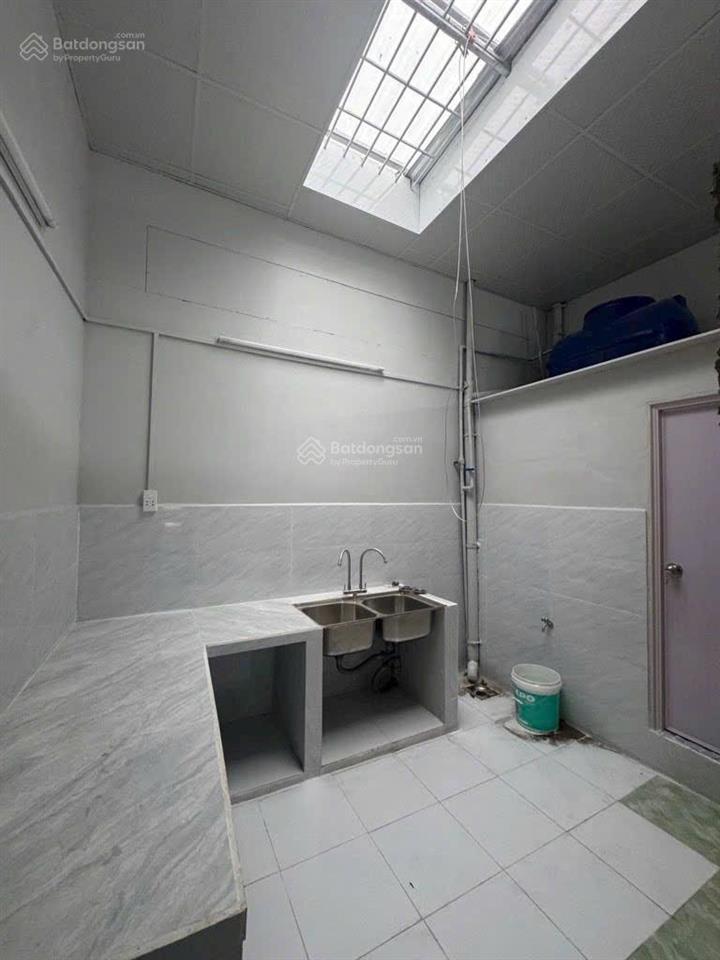 Nhà mặt tiền kinh doanh khu ăn uống cư xá b, dt 4x21m đang cho thuê 18.5tr/tháng. giá 12.8tỷ tl
