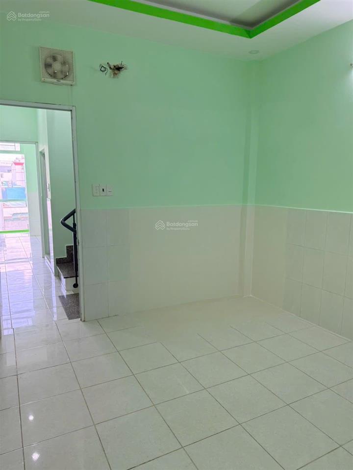 Nhà hẻm 4.5m văn thân, dt 3.6x11.6m trệt 1 lửng 2 lầu sân thượng. 5pn 3wc. giá 6 tỷ x tl