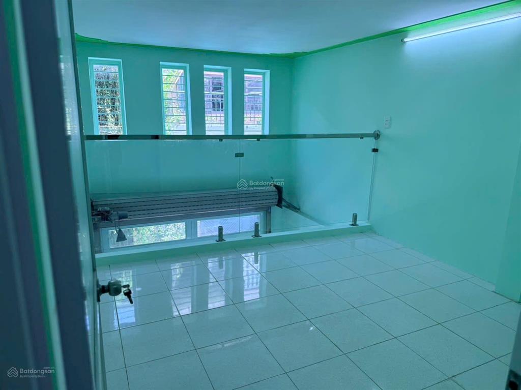 Nhà hẻm 4.5m văn thân, dt 3.6x11.6m trệt 1 lửng 2 lầu sân thượng. 5pn 3wc. giá 6 tỷ x tl