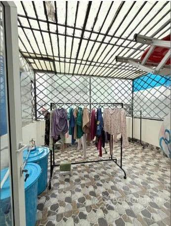 Nhà mặt tiền đs 1c khu tên lửa, dt 4x16m trệt 2 lầu sân thượng, giá 8.9tỷ thương lượng
