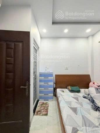 Nhà mặt tiền đs 1c khu tên lửa, dt 4x16m trệt 2 lầu sân thượng, giá 8.9tỷ thương lượng