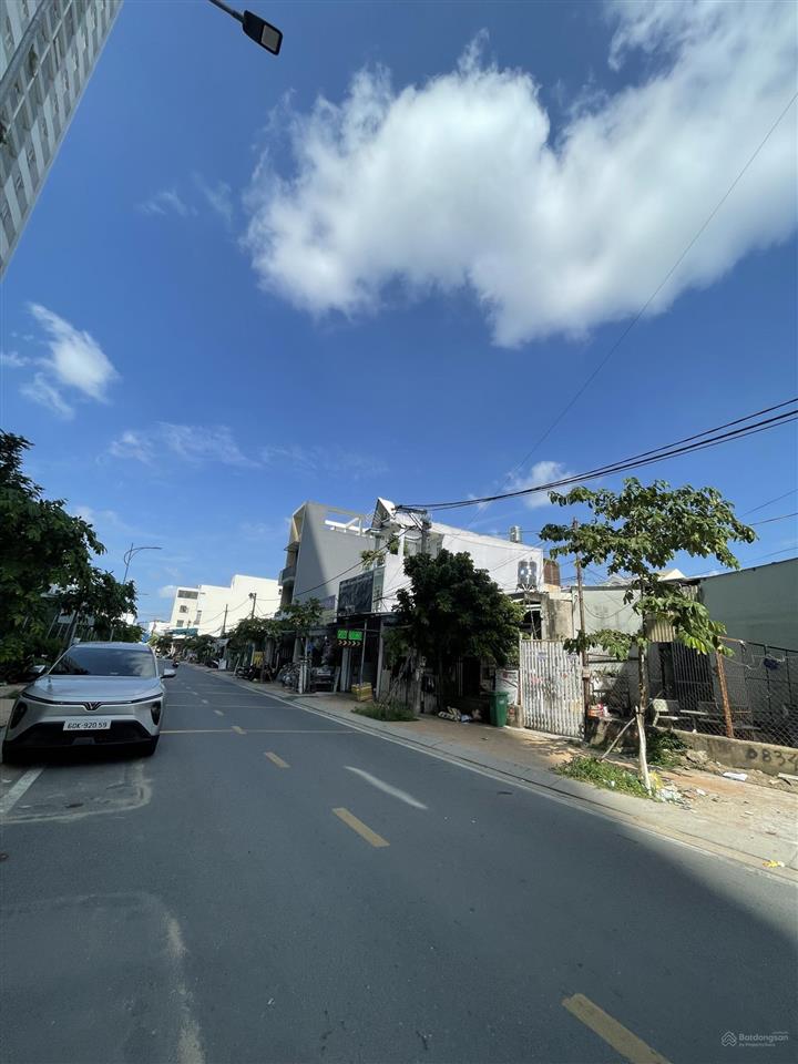 Đất nền 532 kinh dương vương, dt 4x20,5m cách aeon mall chỉ 500m. giá 8,3 tỷ tl