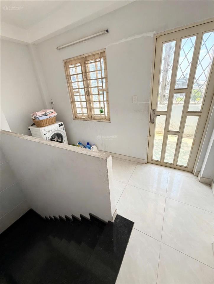 Chính chủ bán nhà mới hẻm 184 lê đình cẩn, dt 4x13.5m, trệt 2 lầu st. 4pn 5wc giá 6.5tỷ