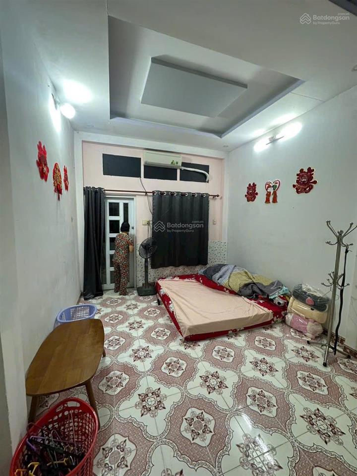 Kẹt tiền làm ăn, bán nhà hẻm 27 kinh dương vương, dt 3.5x13m nở hậu. trệt 1 lầu đúc. 6.2 tỷ tl