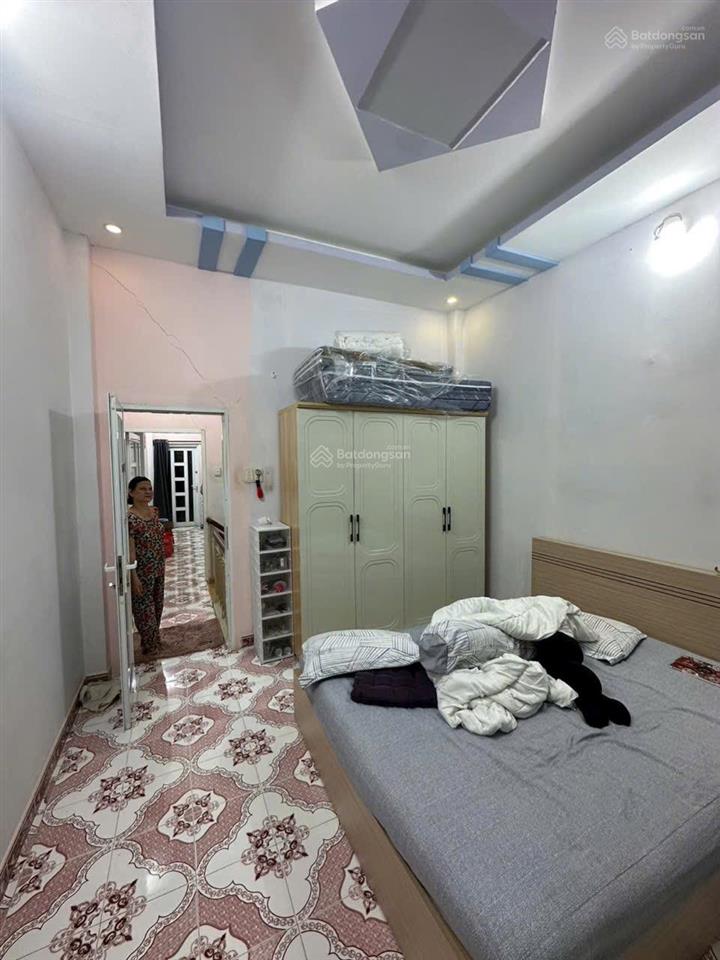 Kẹt tiền làm ăn, bán nhà hẻm 27 kinh dương vương, dt 3.5x13m nở hậu. trệt 1 lầu đúc. 6.2 tỷ tl