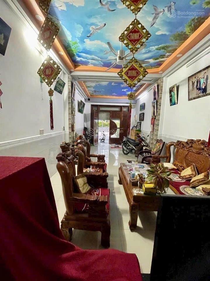 Cho thuê nguyên căn mt đường số 17 khu bình phú, 4x18m 3 lầu mở văn phòng công ty, 22tr/tháng