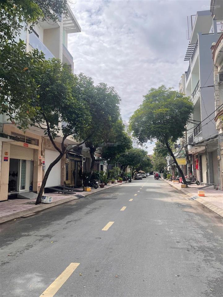 Cho thuê nhà nguyên căn mt đường số 9 cư xá ra đa. 4x18m trệt 2 lầu sân thượng. 20 triệu/tháng
