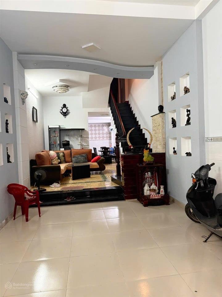Cho thuê nhà nguyên căn mt đường số 9 cư xá ra đa. 4x18m trệt 2 lầu sân thượng. 20 triệu/tháng