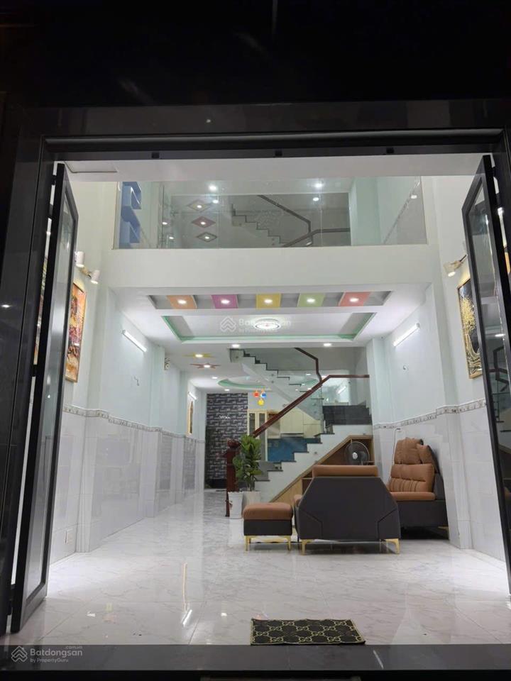 Cho thuê nhà nguyên căn hẻm xe hơi tân hòa đông, 4.5x17m trệt lửng 2 lầu st 7pn 6wc. giá 17 triệu
