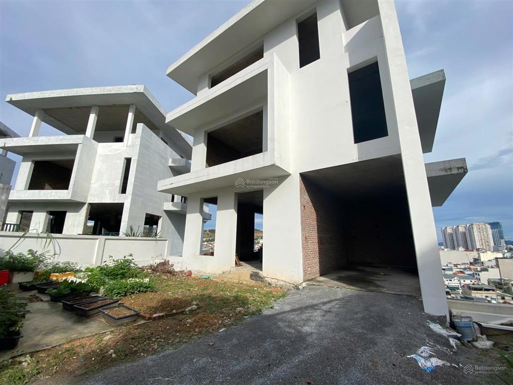 Chính chủ cần tiền kinh doanh bán thanh lý giá rẻ lô biệt thự 455m2 trung tâm bãi cháy hạ long