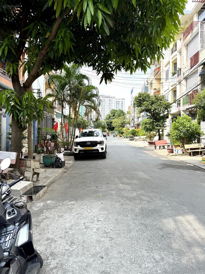 Mặt tiền khu dân cư bình hưng  sát bến xe q8