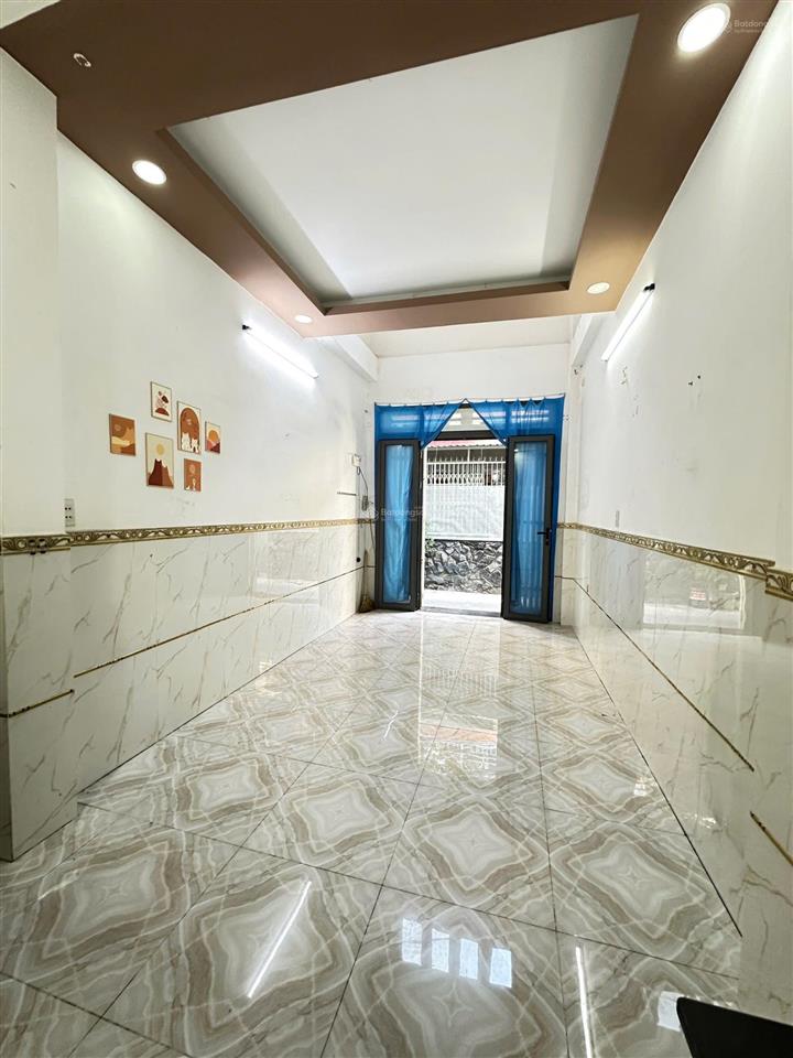 Nhà 5 tầng, hẻm thông, sát hẻm xe hơi đường âu dương lân p3 q8