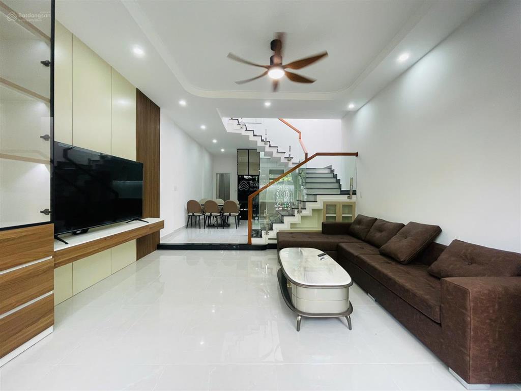 [nhà tân cổ điển] mt hòa minh 20, gần biển full nội thất xịn . giá chỉ 7,5 tỷ