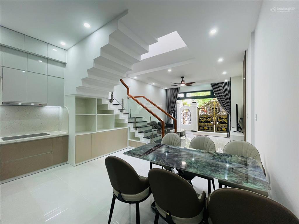 [nhà tân cổ điển] mt hòa minh 20, gần biển full nội thất xịn . giá chỉ 7,5 tỷ