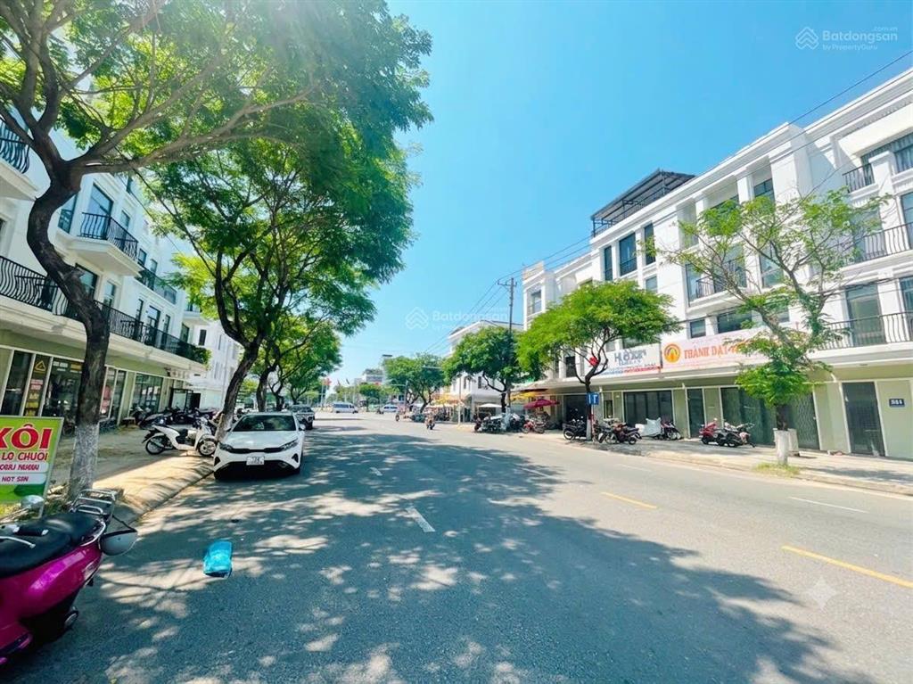 Siêu vip cặp đất trần minh tông, trục thông biển | 210m2