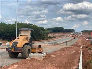 2300m2 28m dài 81 mặt tiền xuyên tâm. tôi chính chủ bán 750tr/sào