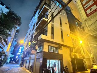 Bán nhà ngã tư vọng 55m2 mt 6,2m lô góc full nội thất