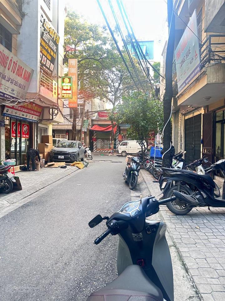 Bán nhà phố trần khát chân , 41m2, 5 tầng , phân lô ô tô vào nhà, vỉa hè 1,4m vừa ở vừa kinh doanh