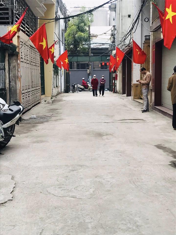 Bán nhà phố đội cấn 62m2, 5 tầng thang máy, mặt tiền 4,3m, ô tô tránh dừng 24/7