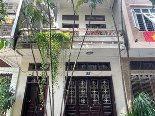 Bán đất ngõ 1194 đường láng, 66m2, mặt tiền 5,6m, phân lô, ô tô tránh, tặng nhà cũ 3 tầng