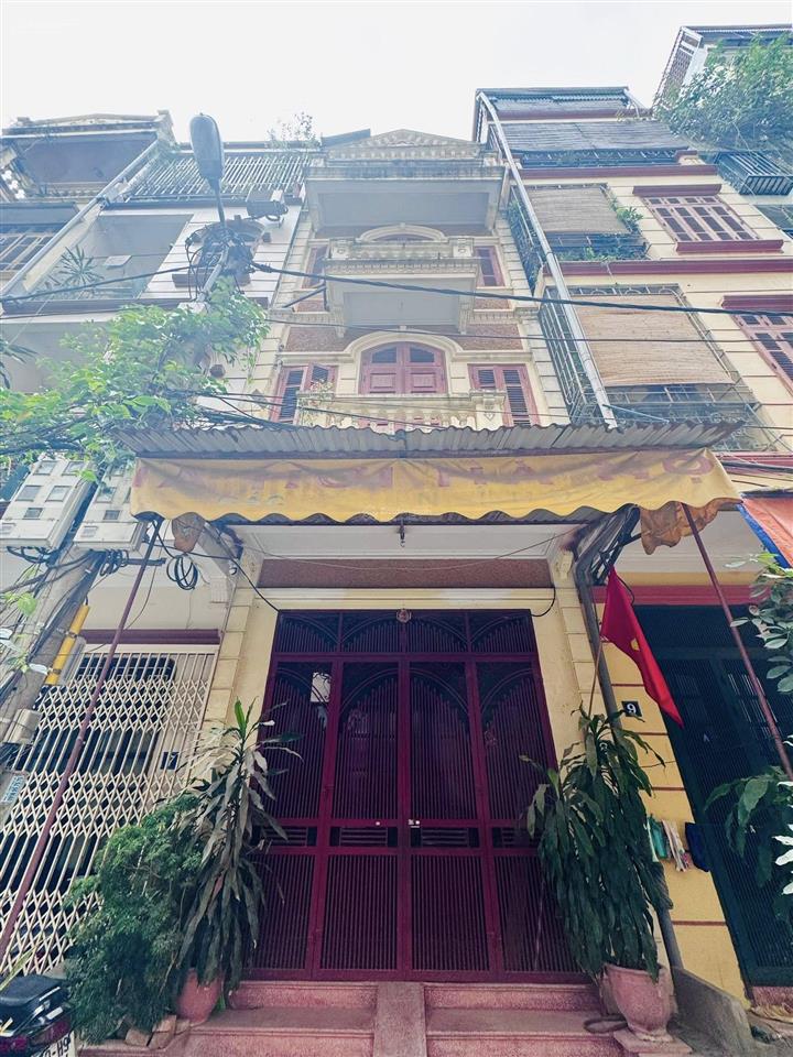 Bán nhà phố vĩnh phúc  ba đình 42m2 ,4 tầng ,mt 4.2m ,ô tô đỗ dừng đỗ trước nhà 24/7