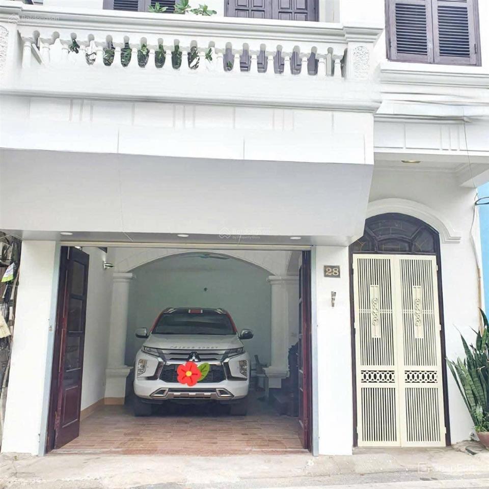 Bán nhà 5 tầng 50m2, mt 5,6m phố trần đại nghĩa, mặt tiền 5,6m giá 16,x tỷ