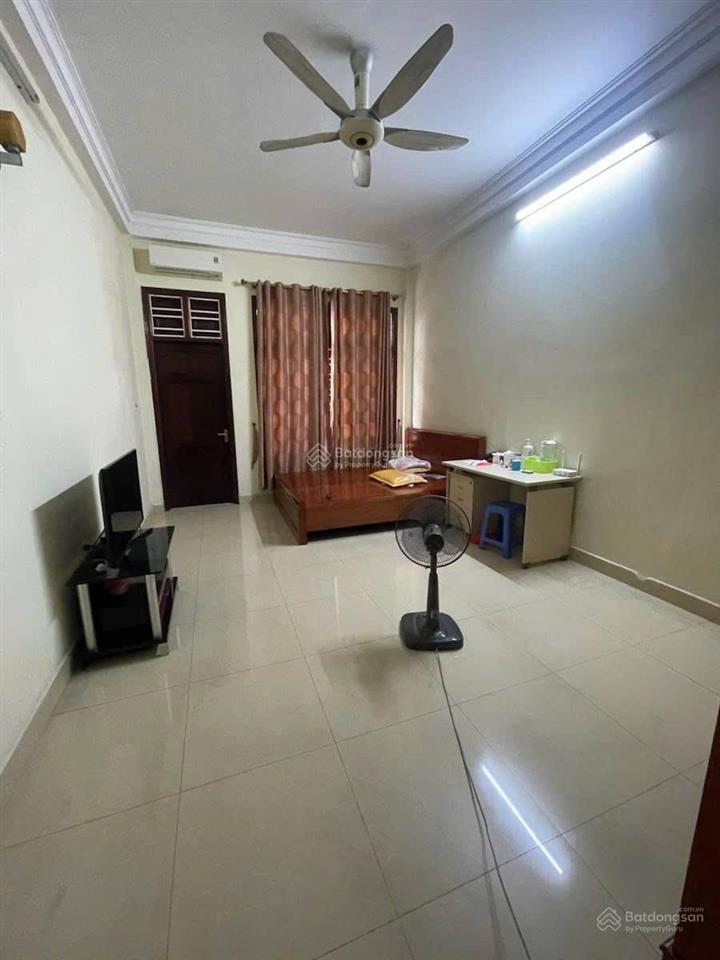 Cần bán gấp nhà khu trung phụng 55m2, 5 tầng, mặt tiền 4m, phân lô ô tô đỗ cửa 24/7
