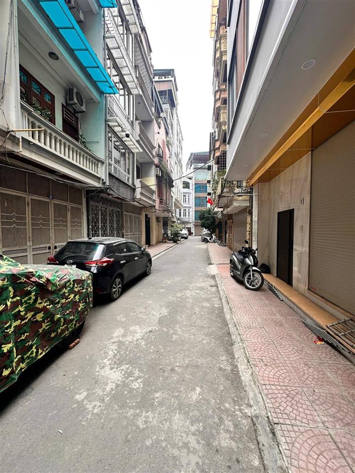 Cần bán gấp nhà khu trung phụng 55m2, 5 tầng, mặt tiền 4m, phân lô ô tô đỗ cửa 24/7