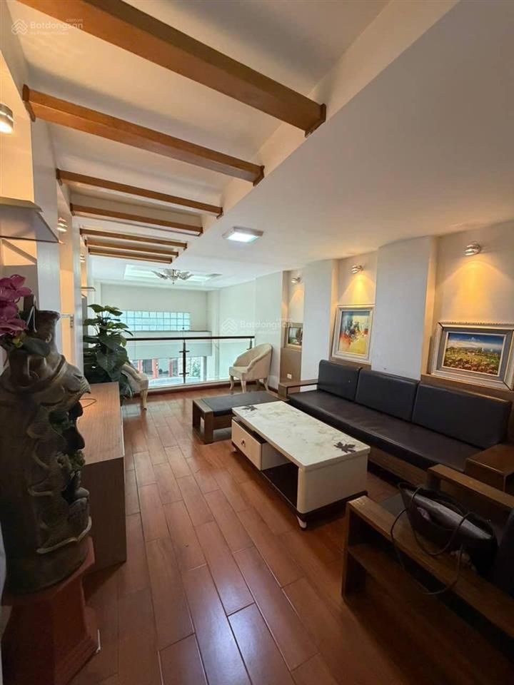 Chính chủ cần bán gấp nhà phố lâm hạ 40m2, 5 tầng, có vỉa hè, ô tô đỗ tránh 24/7