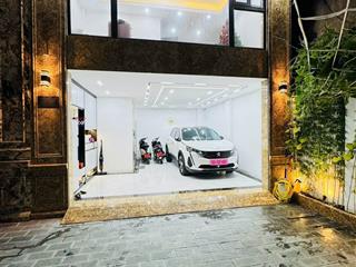 Bán nhà 7 tầng, 40m2, mặt tiền 5,9m, gần hồ văn chương, ô tô vào nhà, nhỉnh 18 tỷ