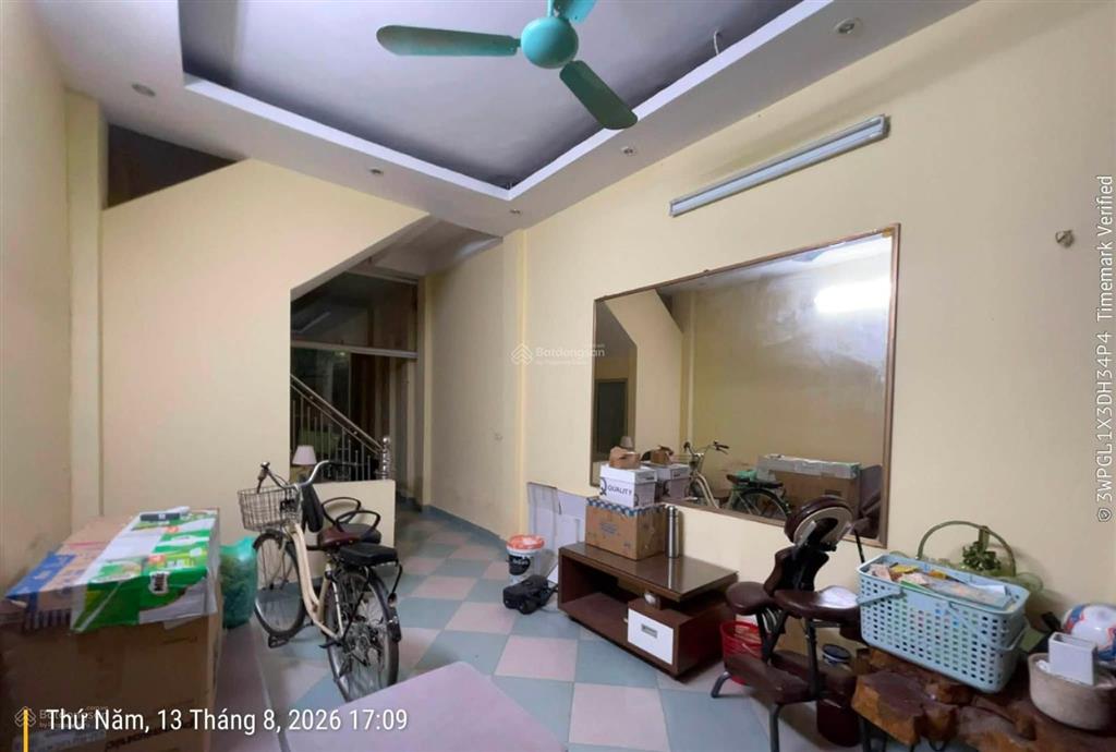 Chính chủ gấp bán nhà 5 tầng 54m2 ở thái thịnh/trung liệt, giá 9 tỷ. không quy hoạch, không ngập