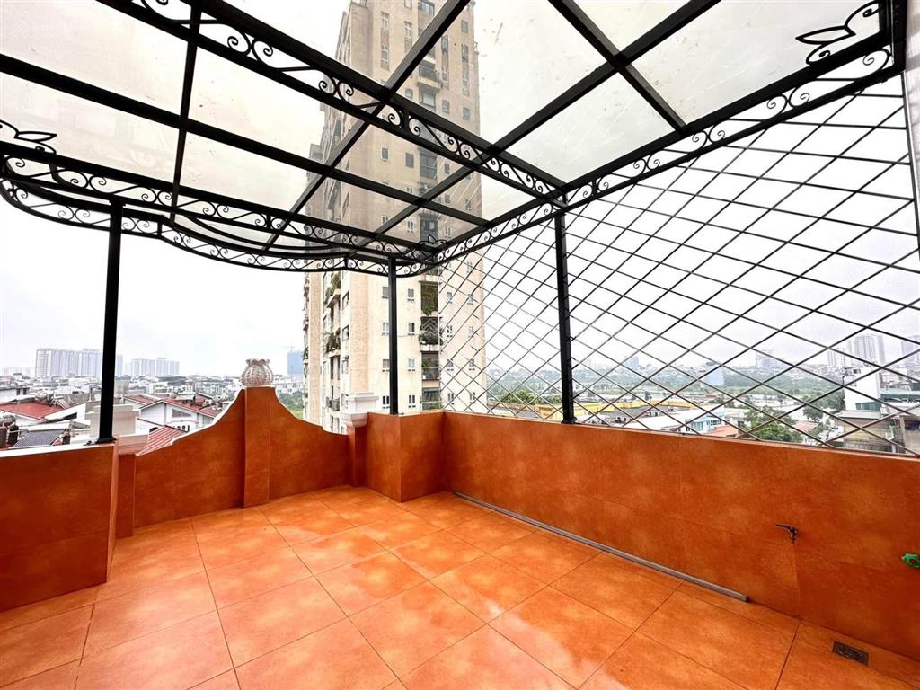 Gấp lắm rồi cần bán trước tháng 11 nhà 65m2, 7 tầng, mặt tiền 4,1m có thang máy ngõ 264 ngọc thụy
