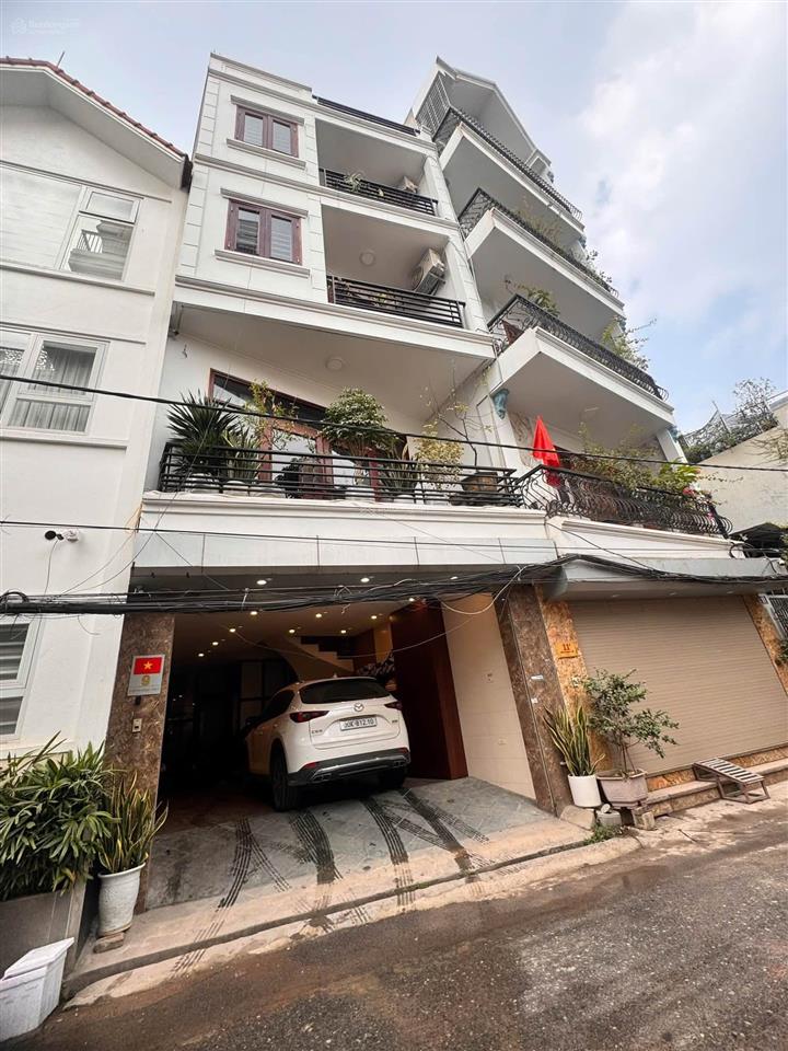 Chính chủ cần bán nhà 5 tầng, 55m2, mặt tiền 5,25m ở ngõ 140 ngọc thụy