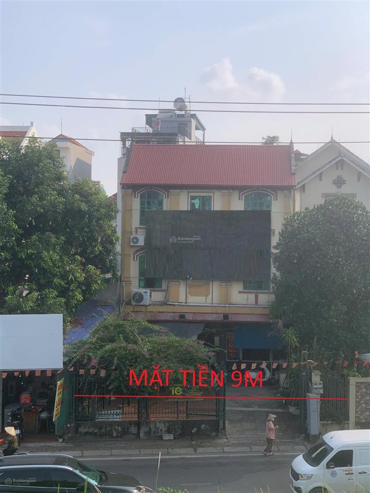 Tôi chính chủ cần bán mảnh đất mặt phố ngọc thụy 274m2, mặt tiền 9m full thổ cư.  0904 883 ***