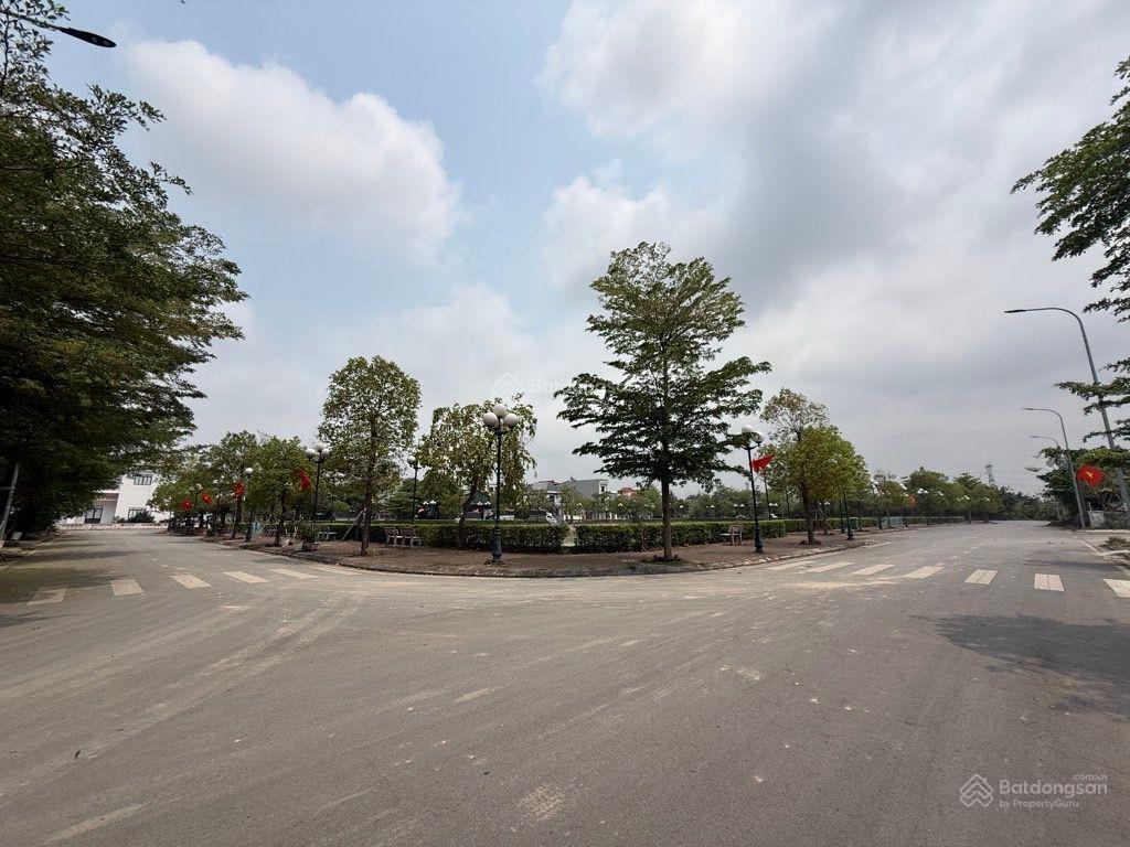Đất đấu giá x6 hà lỗ  90m2 view hồ siêu phẩm đầu tư tại liên hà, đông anh