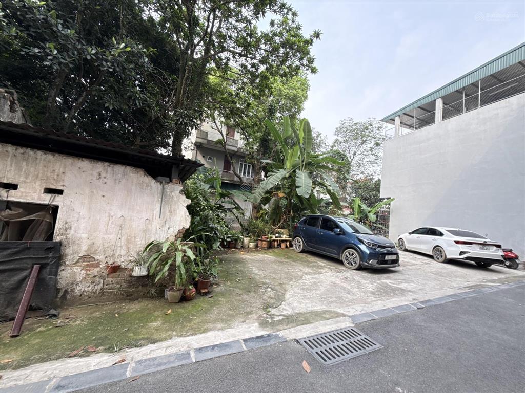 Siêu phẩm đất rộng trung tâm uy nỗ 230m2, , kính nỗ hiếm có khó tìm